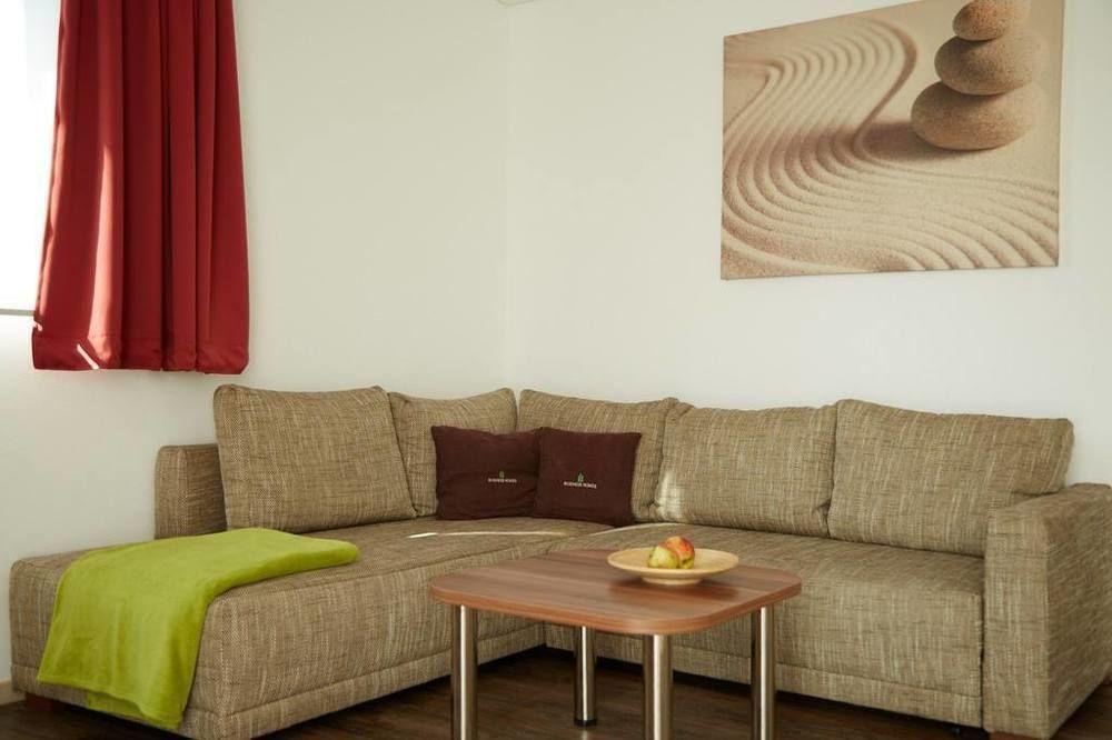 Business Homes - Das Apartment Hotel Lauchheim Exterior foto
