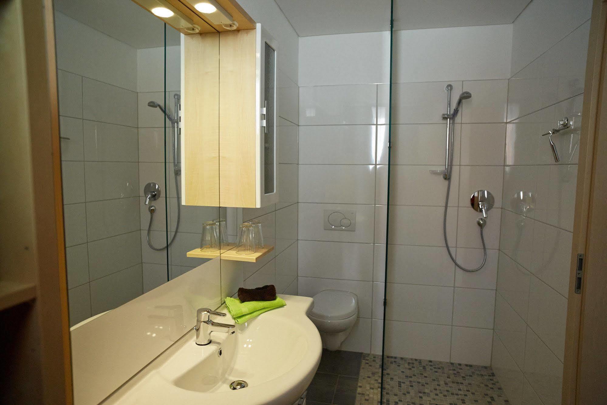 Business Homes - Das Apartment Hotel Lauchheim Exterior foto